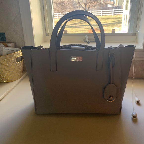 KATE SPADE grey purse like new - Picture 6 of 7